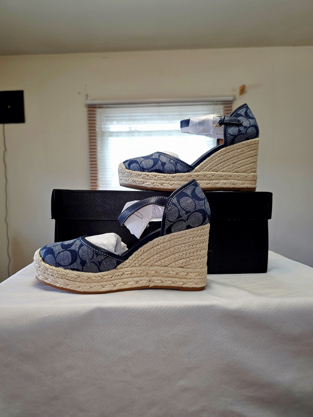 COACH Raine Signature Denim Espadrille In Chambray Size 6.5B - Picture 4 of 12